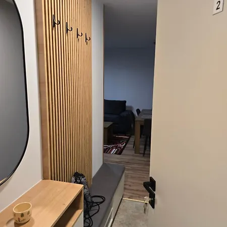 Urban Dvor - 2 Apartment